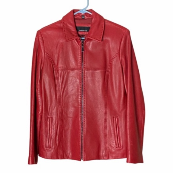 Jones New York Women's Vibrant Red Leather Jacket Size Medium - Picture 10 of 13